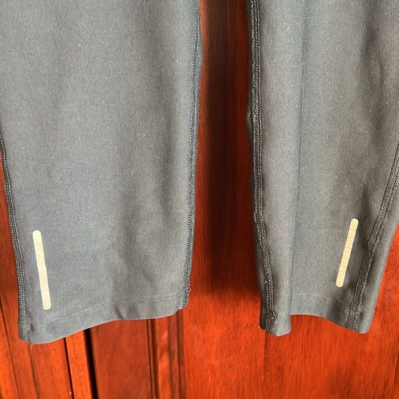 Bundle of 2 Nike Running Size S - Picture 9 of 11